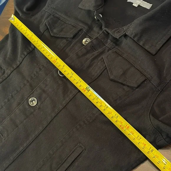 🦋Htrailz Classic soft denim with satin butterfly & floral back boutique jacket - Picture 13 of 13